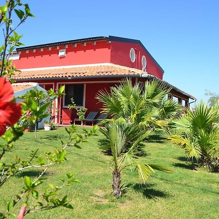 Floripa Surf House Santa Maria del Focallo Exterior foto